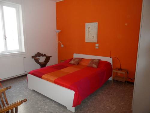 Saronno Italien Angebotsrabattcode Booking.com