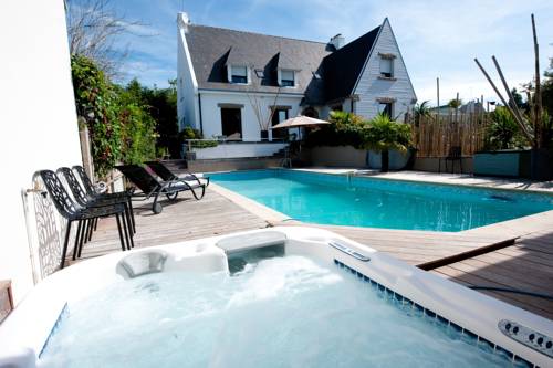 Auray France Code de réduction pour les offres de Booking.com