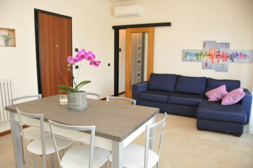 Peschiera del Garda Italie Code de réduction pour les offres de Booking.com