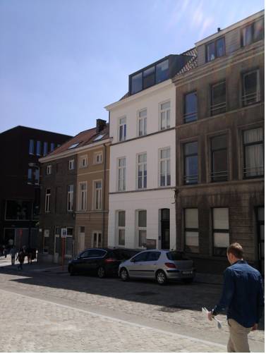 Mann Belgien Angebotsrabattcode Booking.com