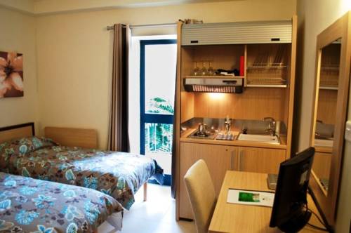 Limits Of San Gwann Malta Deal Discount Code Booking.com